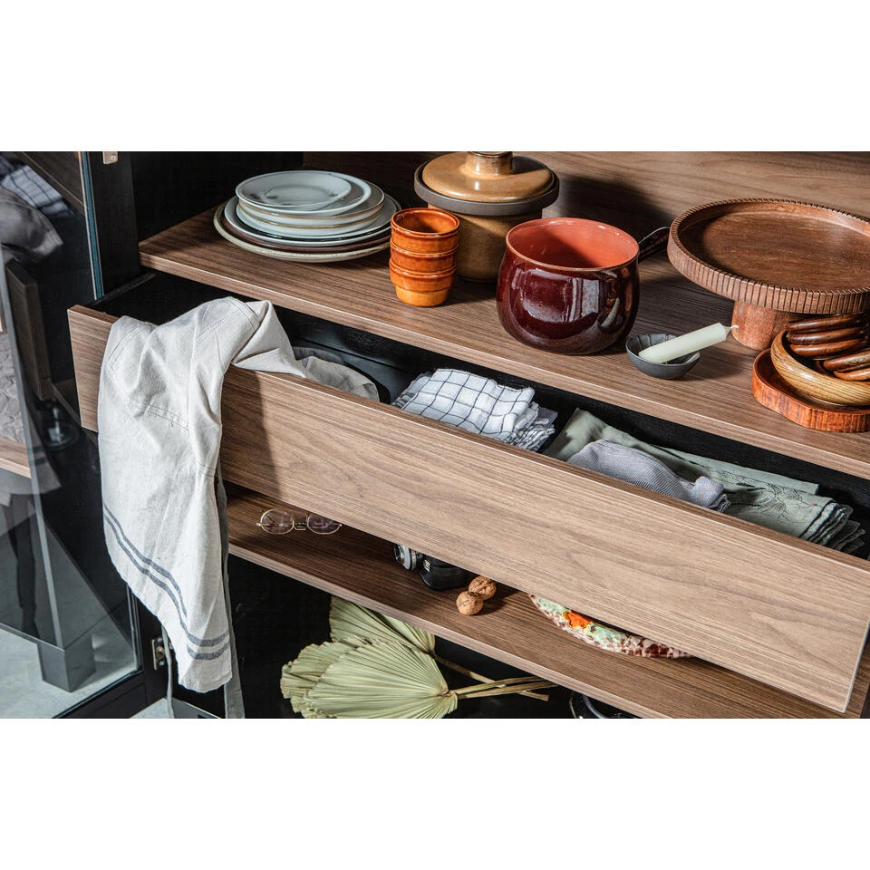 WOOOD Goos 2-deurs Vitrinekast - Grenen - Zwart/Walnoot - 200x110x44 - Afbeelding 4